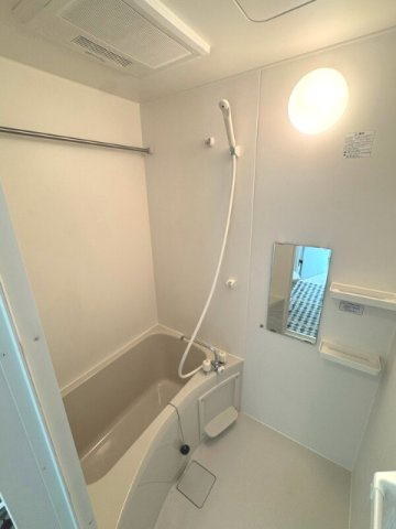 【浴室】 | ルミアコート六町 | 同一仕様写真