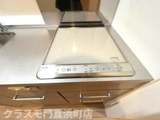 アルティザ江坂のキッチン