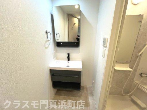 アルティザ江坂の洗面所