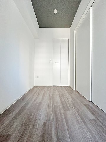 名古屋市中区金山２丁目の賃貸マンションの居間・リビング