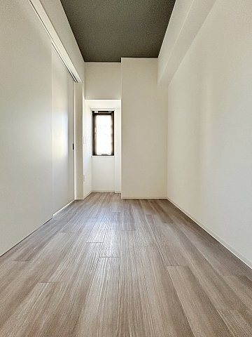 名古屋市中区金山２丁目の賃貸マンションの居間・リビング