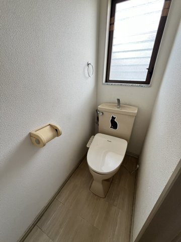 田中町戸建てのトイレ