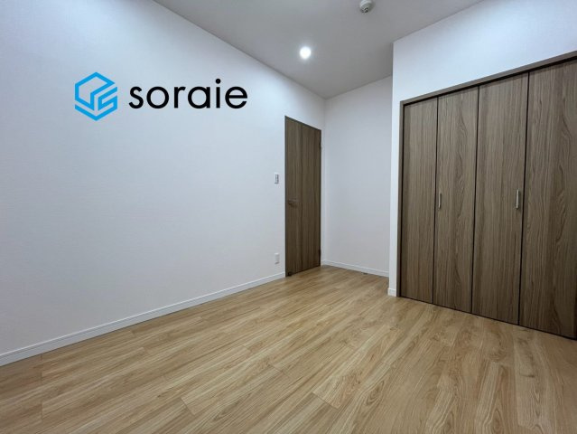 セラード川越連雀町　中古マンション　11階の内装|ママに人気のウォークインクローゼット付き！
コートやジャケットはもちろん、季節物や布団なども全部収納できちゃいます(^^)/
9/7　撮影