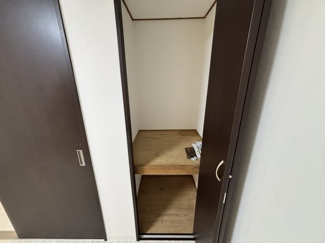 十三エステートハイツの収納