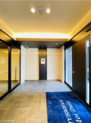 名古屋市中区葵１丁目の賃貸マンションのエントランス