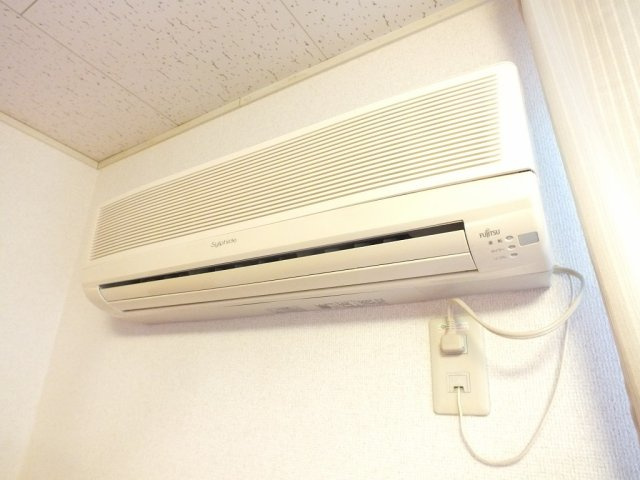 レオパレス上前ハイツＪのその他|テーブル