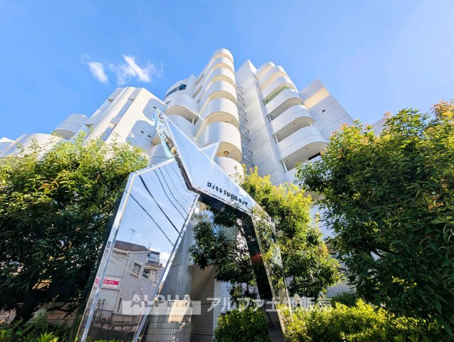 ロイヤル多摩蘭坂ハイツの外観|外観です