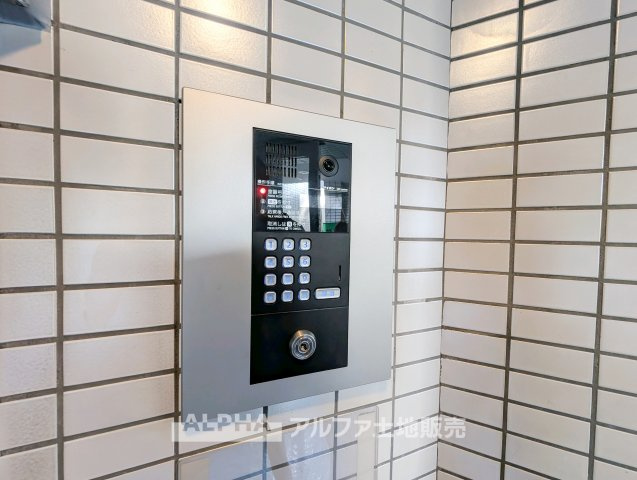 ロイヤル多摩蘭坂ハイツの防犯設備
