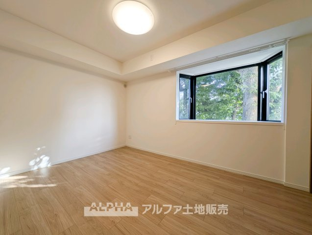 ロイヤル多摩蘭坂ハイツの洋室|洋室です