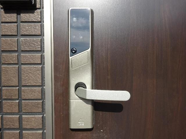 仮）つくばみらい市小絹新築アパートの玄関|電子キー（イメージ）