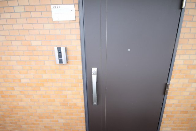 ライオンズマンション取手1004号室の玄関|1004号室（最上階）