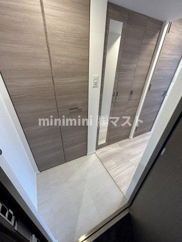 S-RESIDENCE福島玉川Tresの玄関