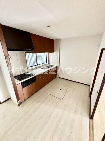 門真四宮５丁目一戸建の内装