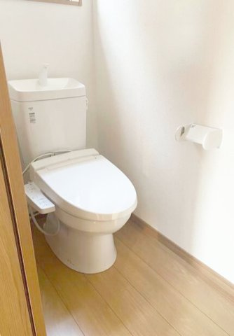 豊田貸家のトイレ|トイレもきれいです