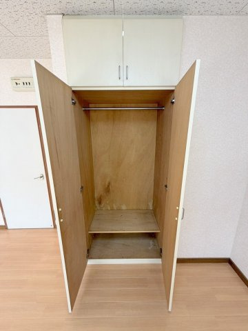 広島市西区草津新町１丁目のアパートの収納