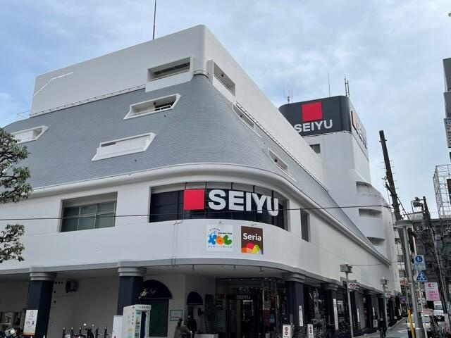 西友三軒茶屋店まで480m
