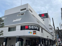 西友三軒茶屋店まで480m