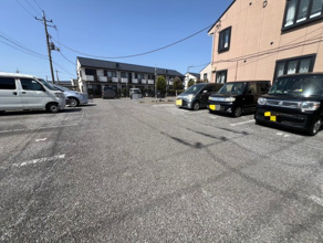 【駐車場】