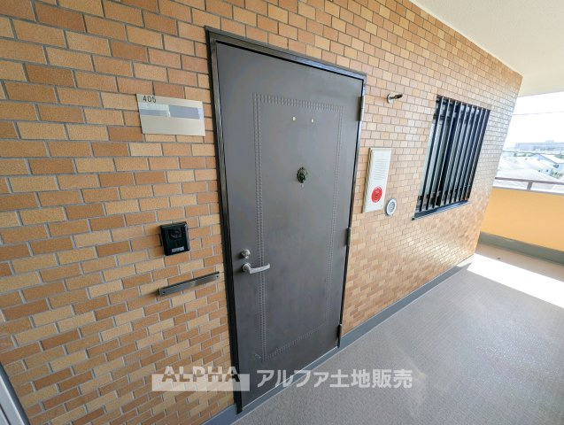 ライオンズマンション東村山第2の玄関|ゆったりとした玄関です