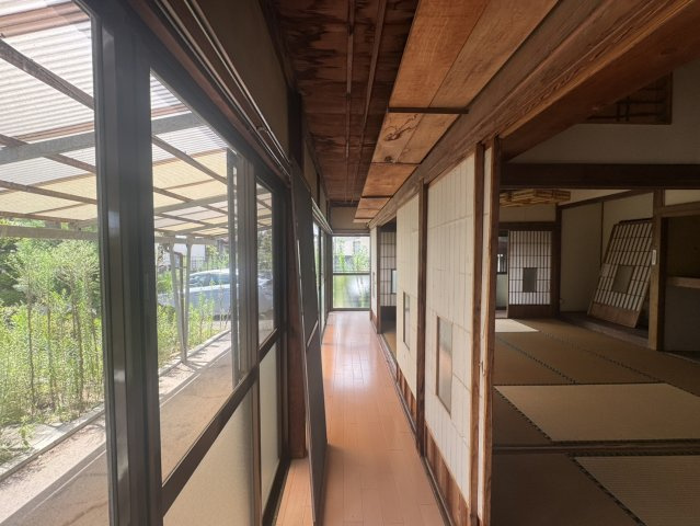 矢板市上町蔵付き中古住宅♪の内装