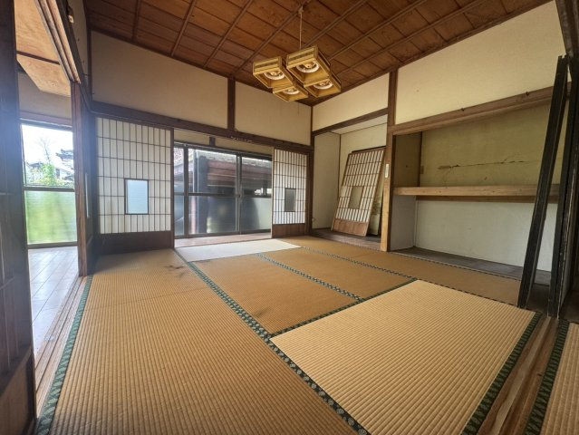 矢板市上町蔵付き中古住宅♪の和室