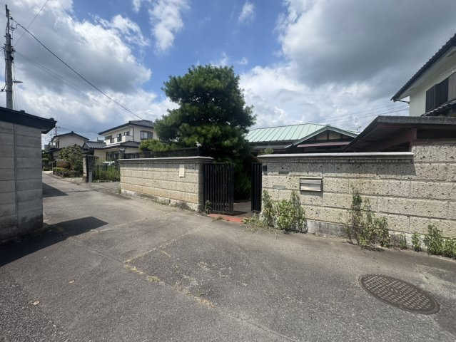 矢板市上町蔵付き中古住宅♪の外観