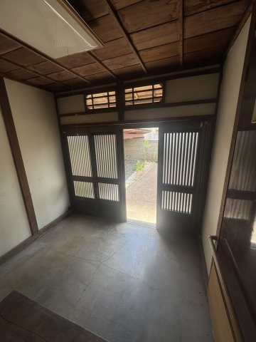 矢板市上町蔵付き中古住宅♪の玄関