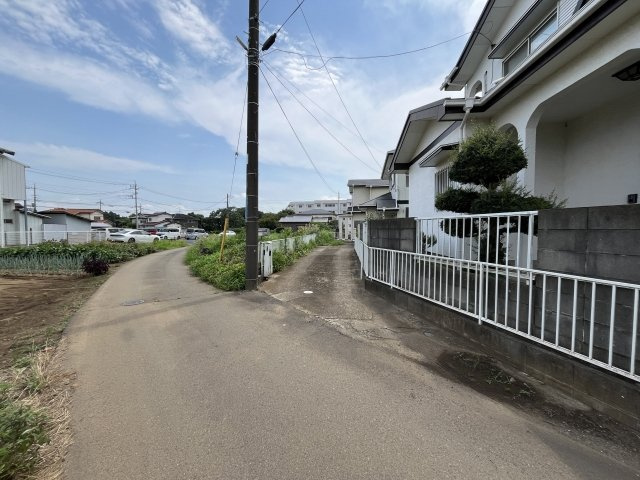 【前面道路含む現地写真】 | 土浦市東並木町　中古戸建
