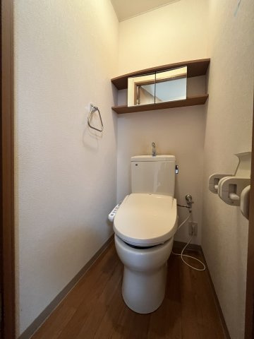 温水洗浄便座です！