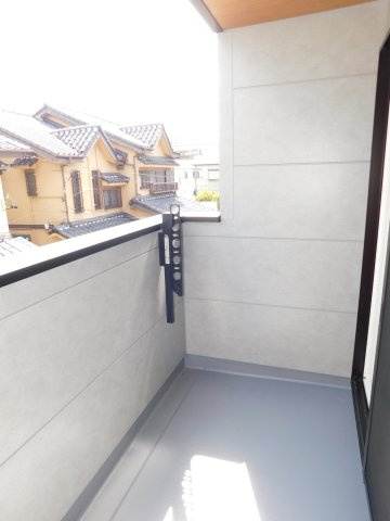 あま市甚目寺沖田の新築一戸建のバルコニー|◇バルコニー◇　　広めのバルコニーで洗濯も楽々♪