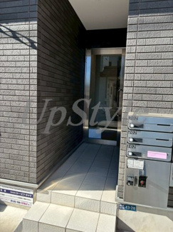【エントランス】 | ジーフラップ東四つ木