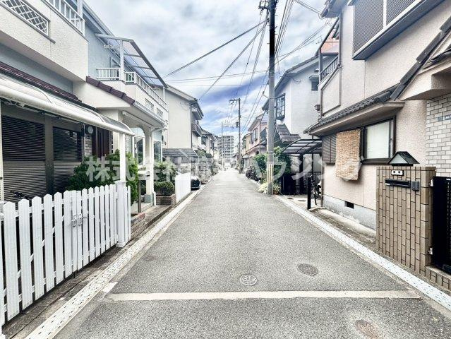 フルールの周辺