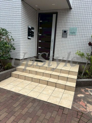 【エントランス】 | ラシーネ扇　アイリス