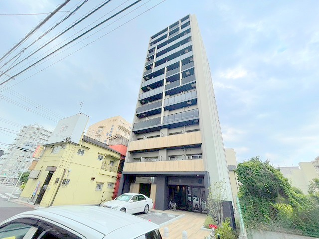 スワンズシティ新大阪プライムの外観
