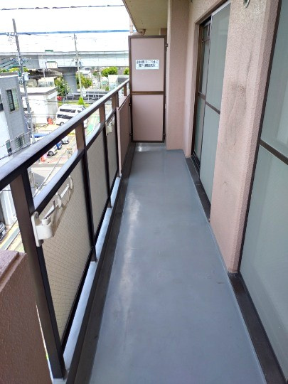サンワプラザ芦屋のバルコニー