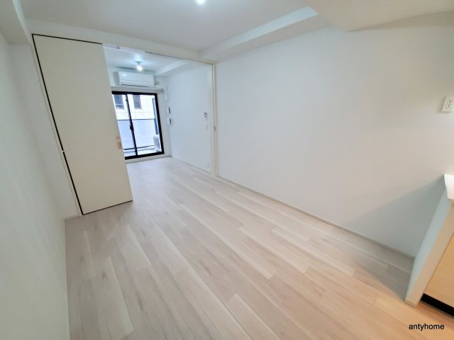 BPRレジデンス大阪本町Q 仲介手数料無料の居間・リビング