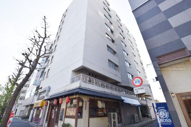 【現況写真】 | メトロ新高円寺マンション | 前面道路と外観の様子です。～即日のご見学可能～　お問合せはお気軽にどうぞ。