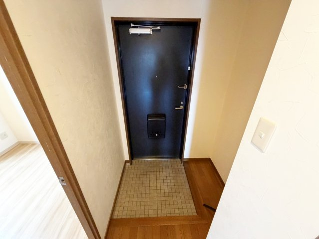 アビタシオン橋本Ⅱの玄関