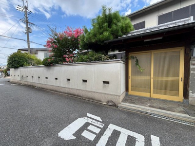 【前面道路含む現地写真】 | 上野芝町８丁　売土地　３区画 | お客様にとって最良のマイホームが見つかりますよう、イエストアが全力でお手伝いさせていただきます！