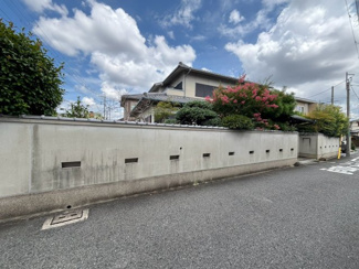 【前面道路含む現地写真】 | 上野芝町８丁　売土地　３区画 | 建築条件無ですので、個性溢れる住まいを実現させてくださいね♪