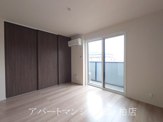 【居間・リビング】 | La Maison Masha