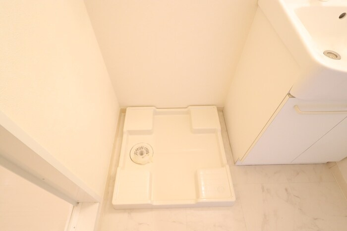 ＧＲＡＮＤ ＲＩＳＥ 住居の設備|室内洗濯機置き場