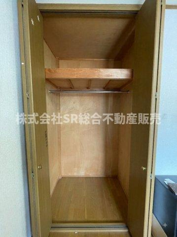 新町中古戸建の収納|お洋服も収納できます！（AIで残置物除去済）
