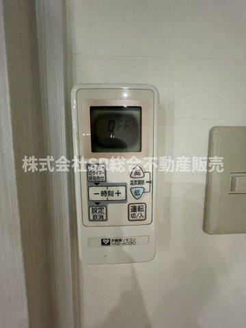 新町中古戸建の設備|1F洋室は床暖房付きで寒い時期でも快適です！