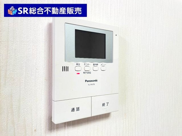 新町中古戸建の設備|1F洋室は床暖房付きで寒い時期でも快適です！