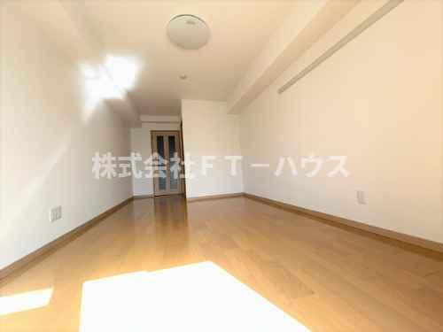 レオ四拾八番館の寝室|その他部屋