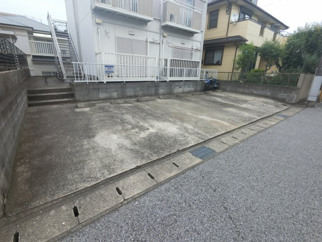 【駐車場】 | セゾンビブレ