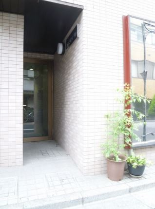 フェリエ四谷のエントランス|フェリエ四谷