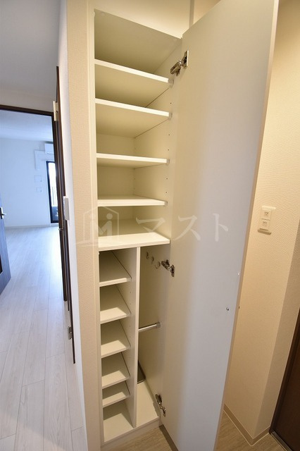 エグゼ堺筋本町の収納