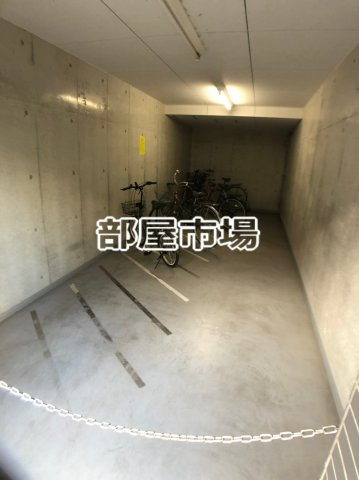 ヴィサージュ東日暮里のその他共用部分|駐輪場